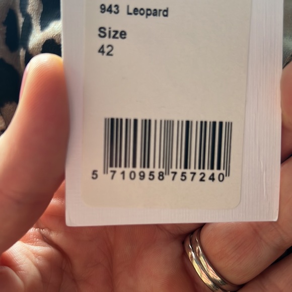 Ganni leopard wrap dress - Picture 3 of 4